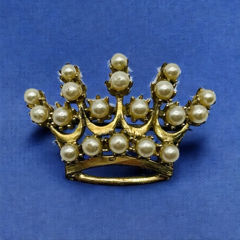DeRosa Regal Crown Brooch Gold and Pearls Vintage Collectible - Picture 3 of 13